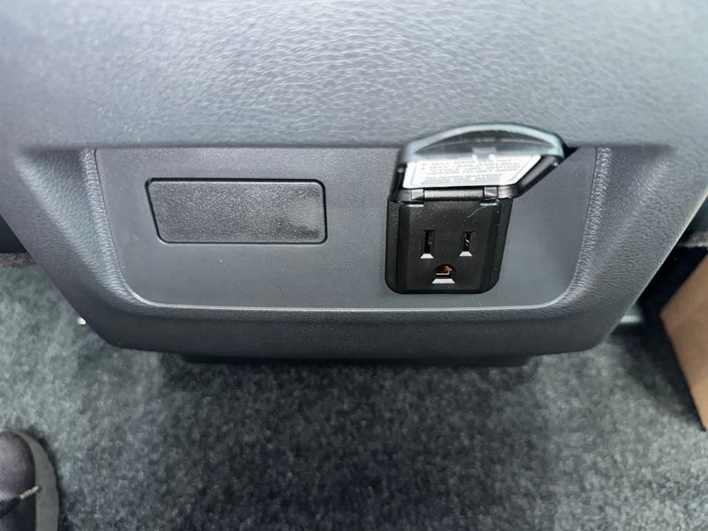 2025 Nissan Frontier SV photo 27