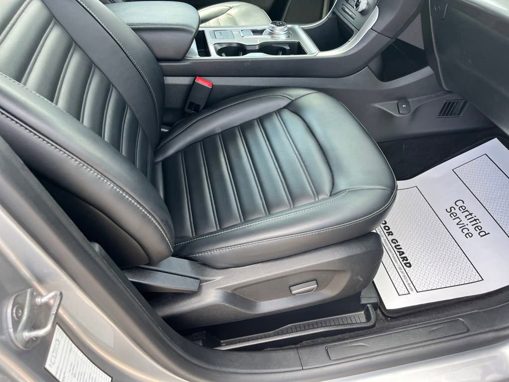 2024 Ford Edge SEL photo 26