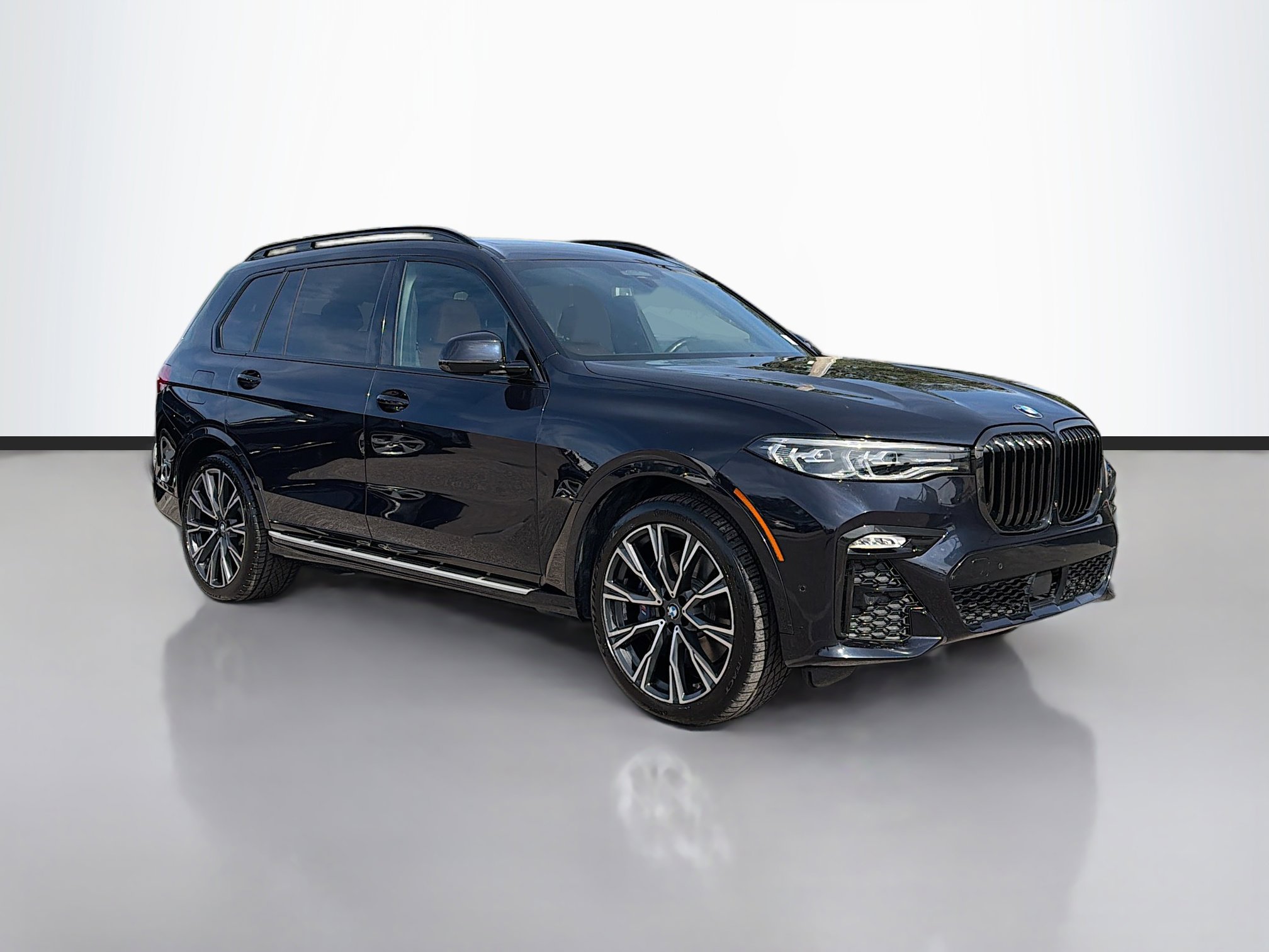 2021 BMW X7 40i's photo