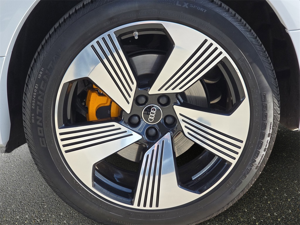 2023 Audi e-tron Premium Plus photo 30