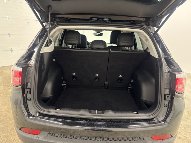 2018 Jeep Compass North Edition Latitude photo 4