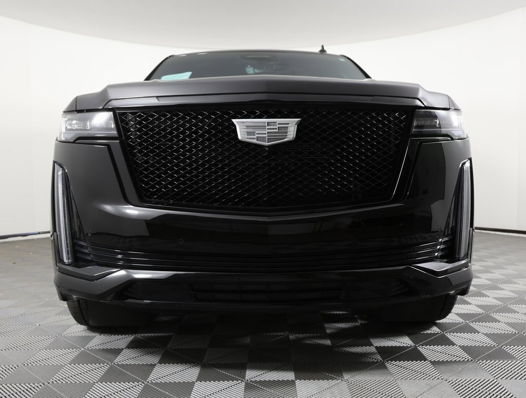 2023 Cadillac Escalade Sport Platinum photo 2