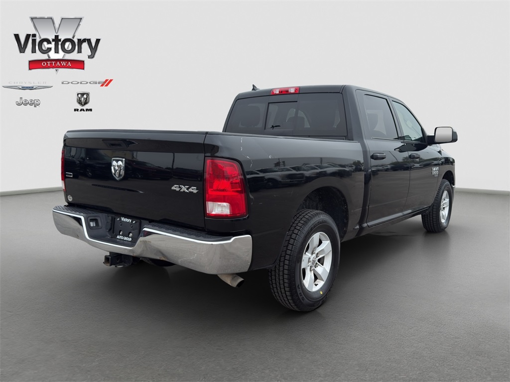 2023 Ram 1500 Classic SLT photo 6