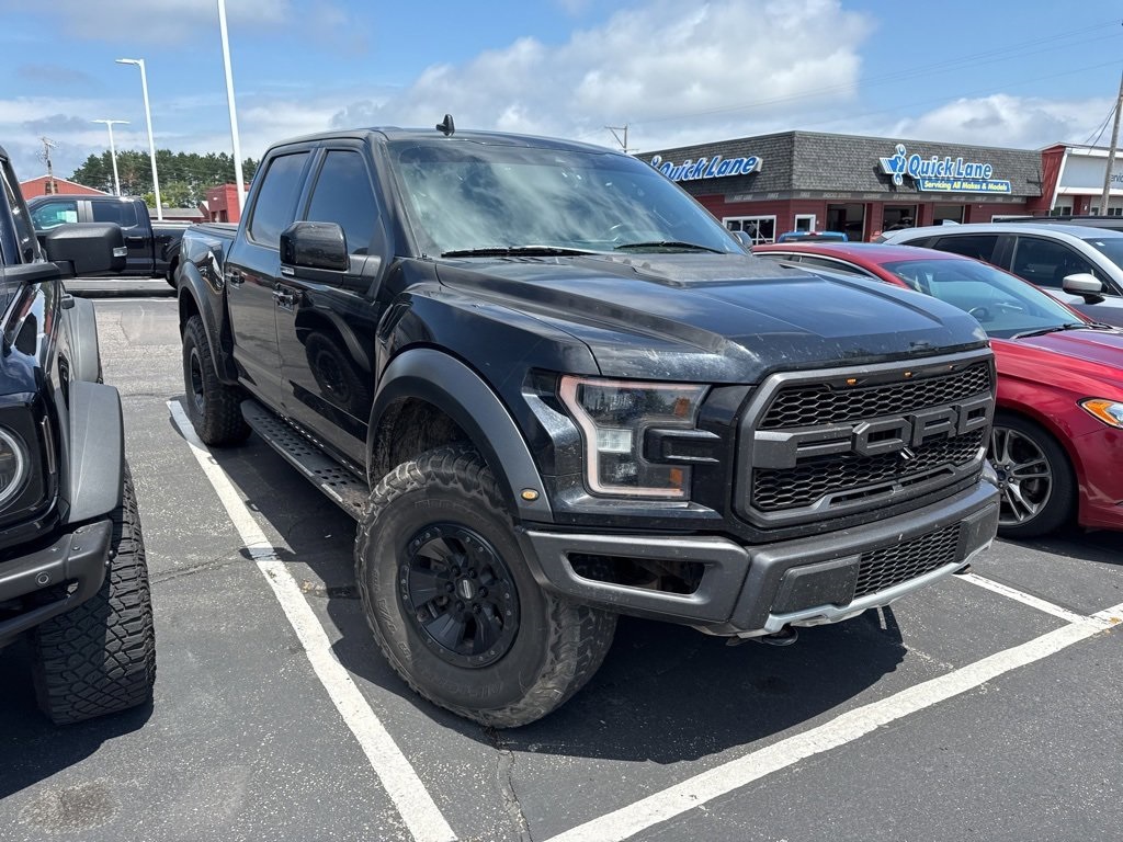 Used 2019 Ford F-150 Raptor with VIN 1FTFW1RGXKFB17499 for sale in White Bear Lake, Minnesota