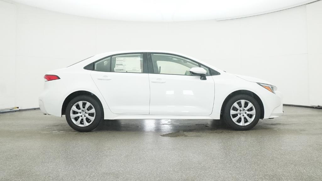 2025 Toyota Corolla Hybrid LE photo 24