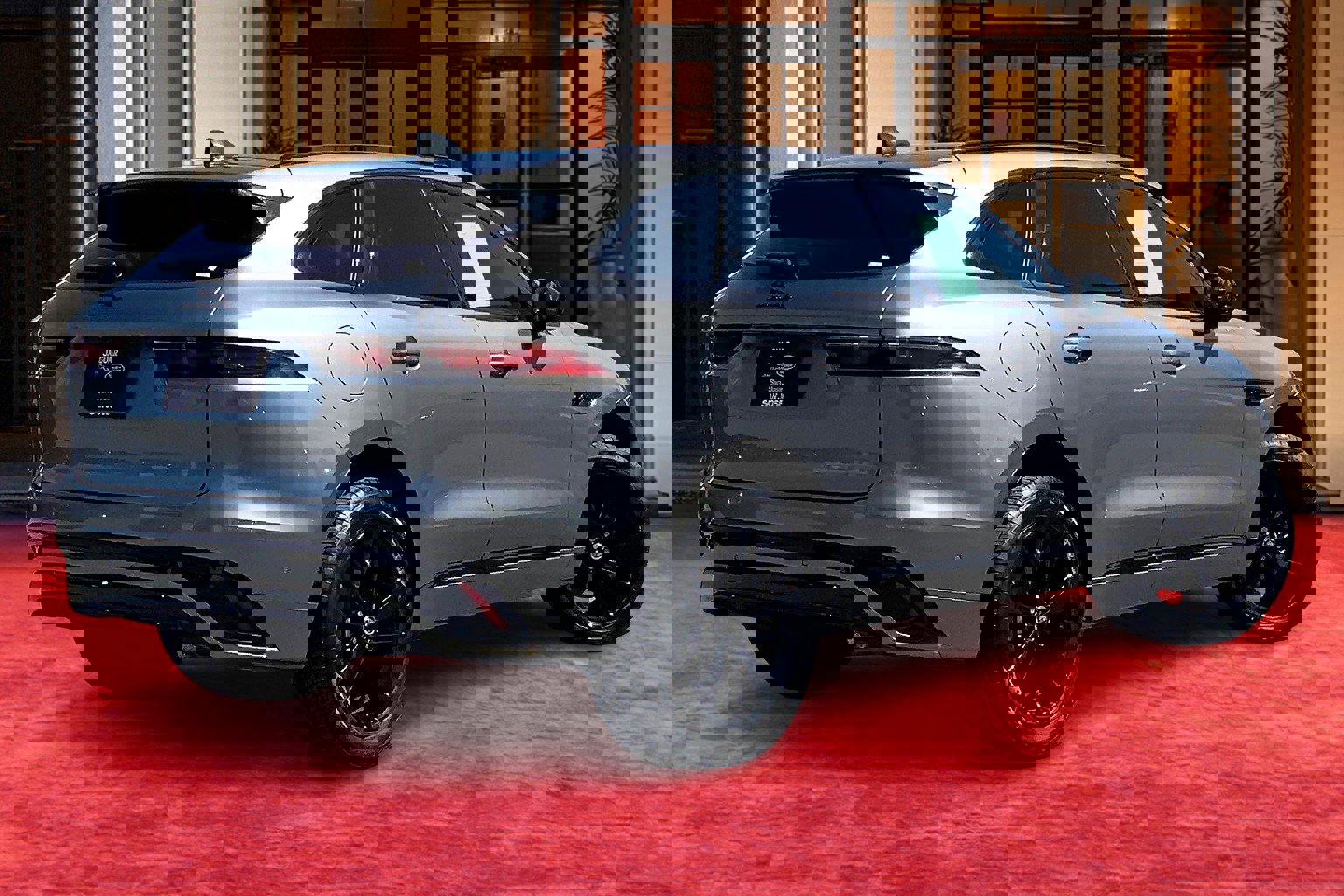 2024 Jaguar F-PACE P250 R-Dynamic S photo 13