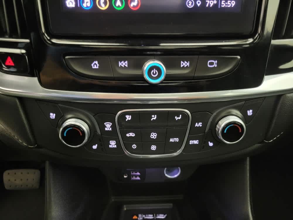 2023 Chevrolet Traverse Premier Leather photo 5