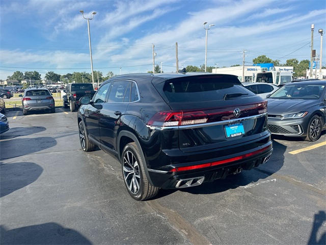 2025 Volkswagen Atlas Cross Sport SEL Premium R-Line photo 21