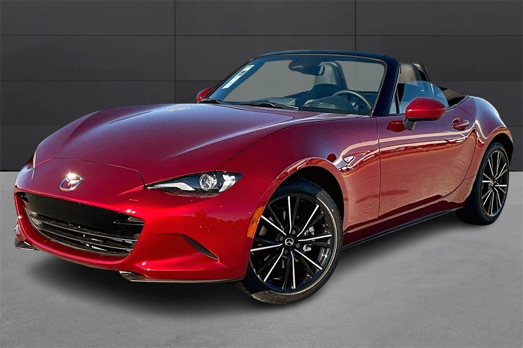 2025 Mazda MX-5 Miata Grand Touring's photo