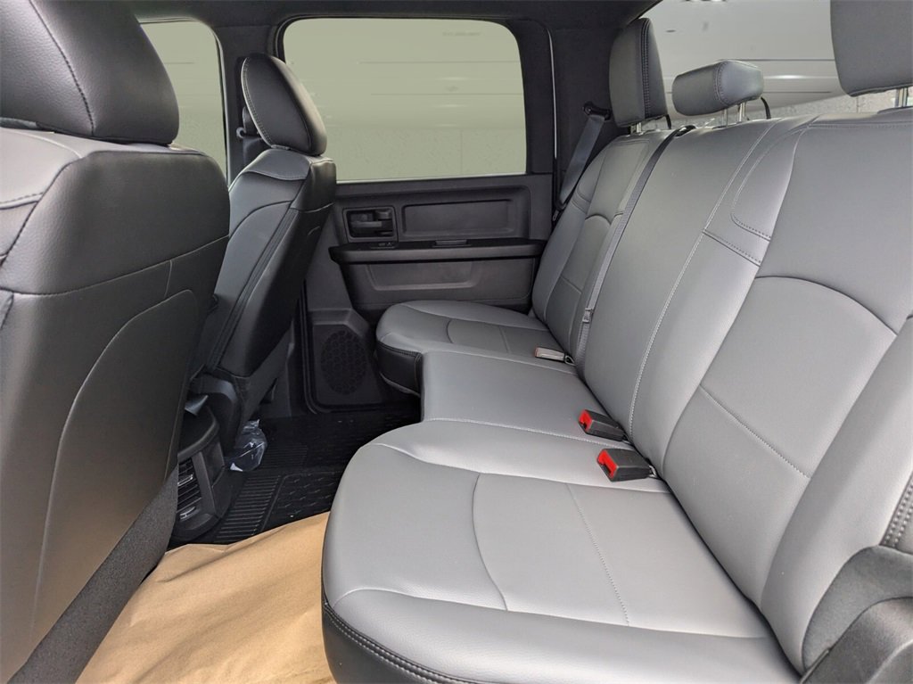 2025 Ram 3500 Tradesman photo 8