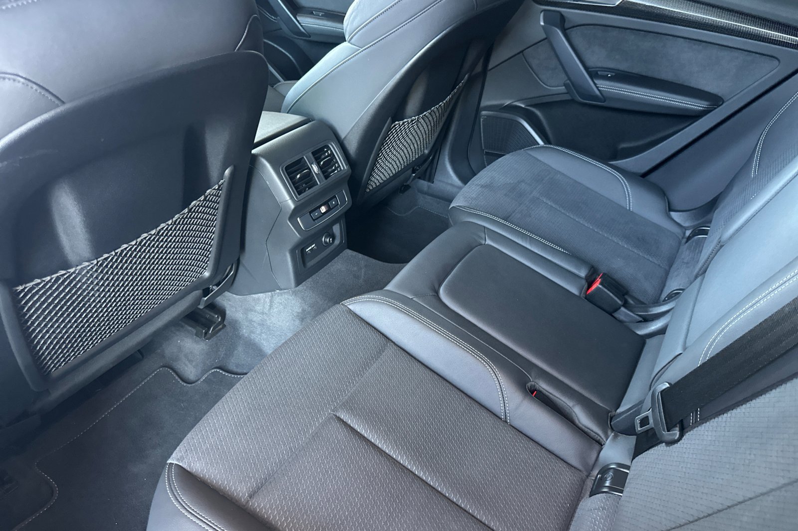 2022 Audi SQ5 Premium Plus photo 12