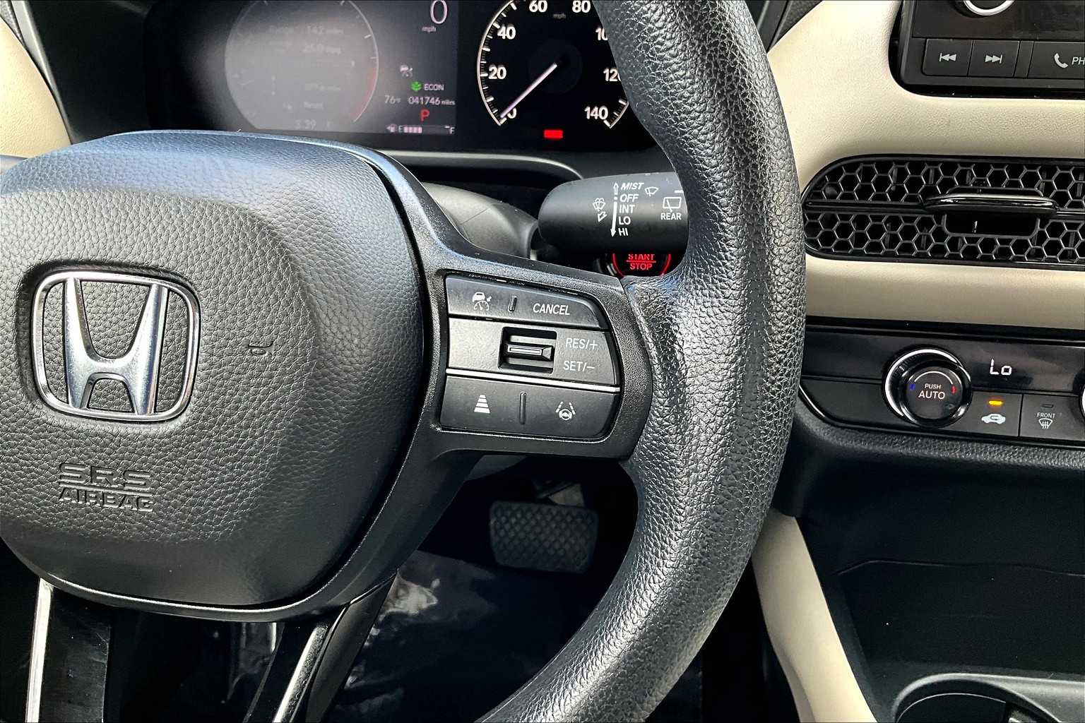 2023 Honda HR-V LX photo 23