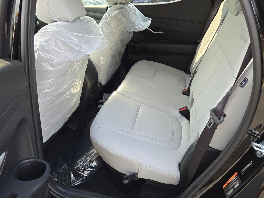 2025 Hyundai Santa Cruz Limited photo 13