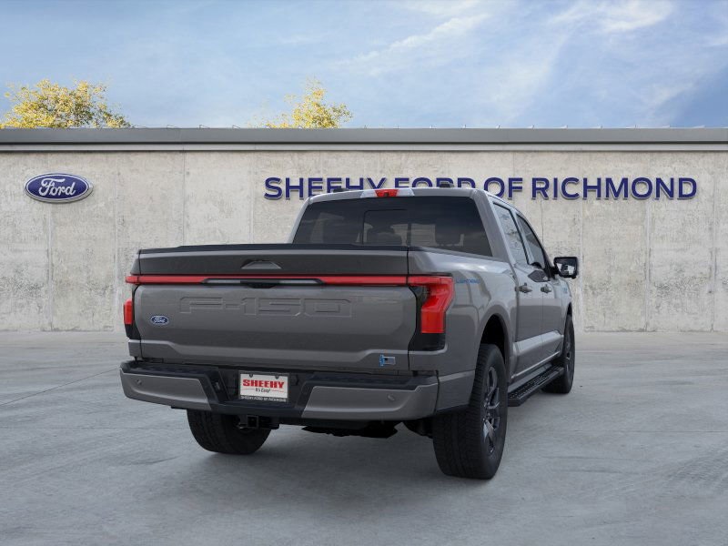 2025 Ford F-150 Lightning Lariat photo 6