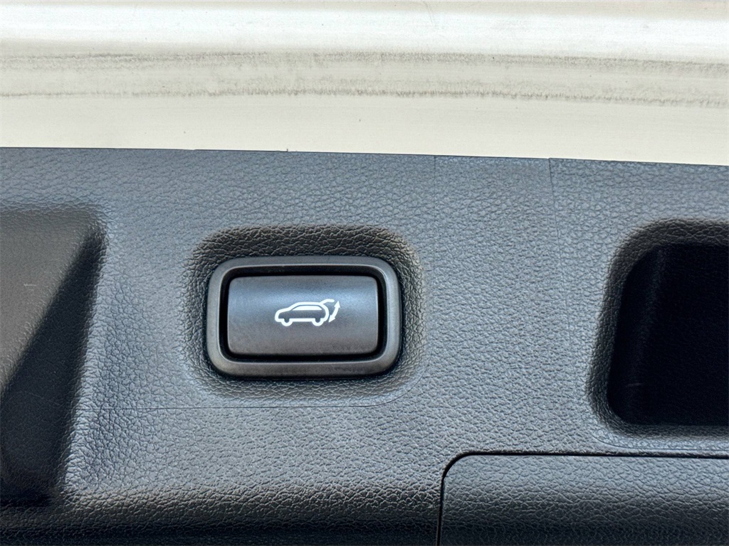 2023 Hyundai Santa Fe SEL photo 17