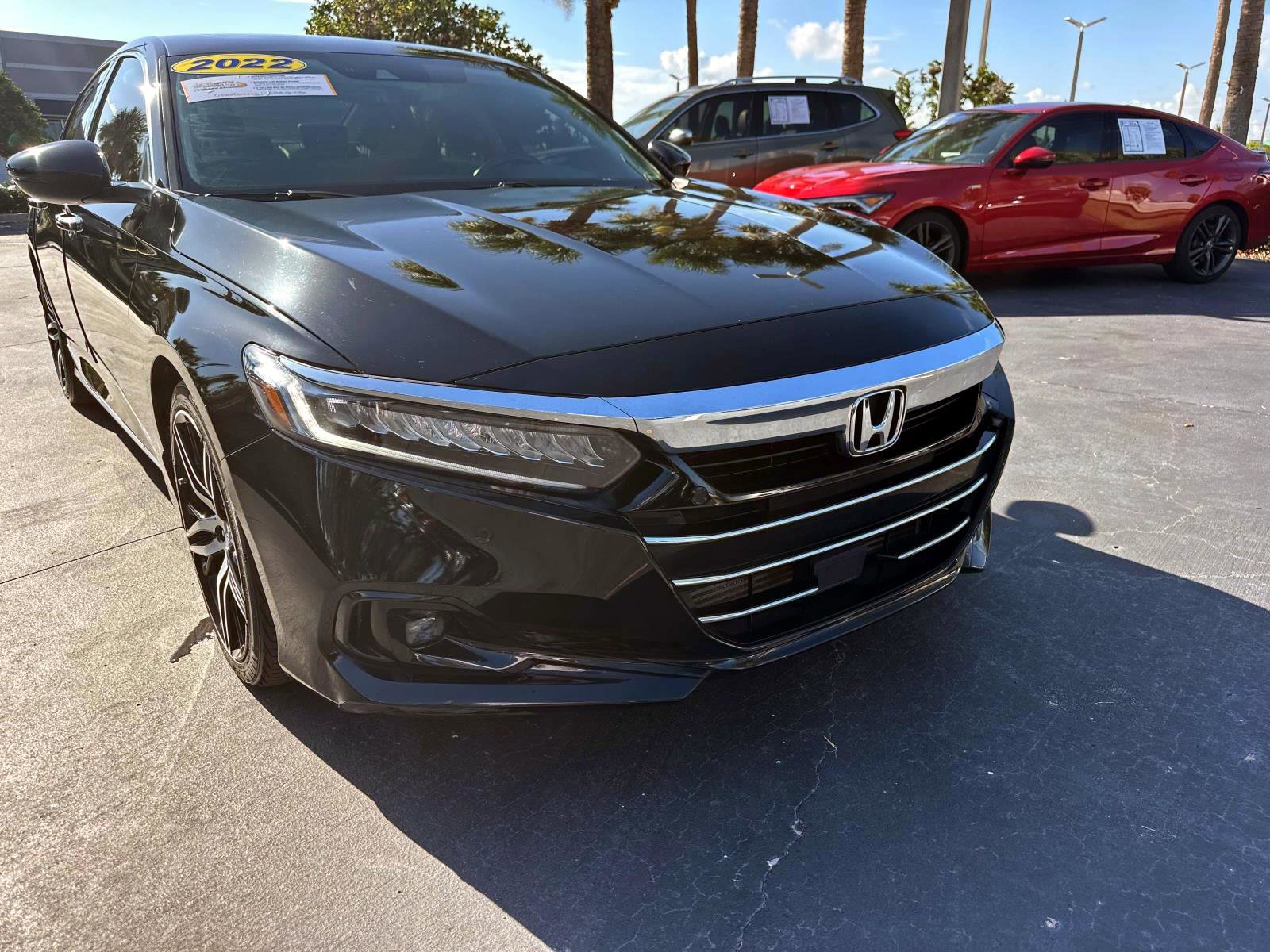 2022 Honda Accord Touring 2.0T photo 7