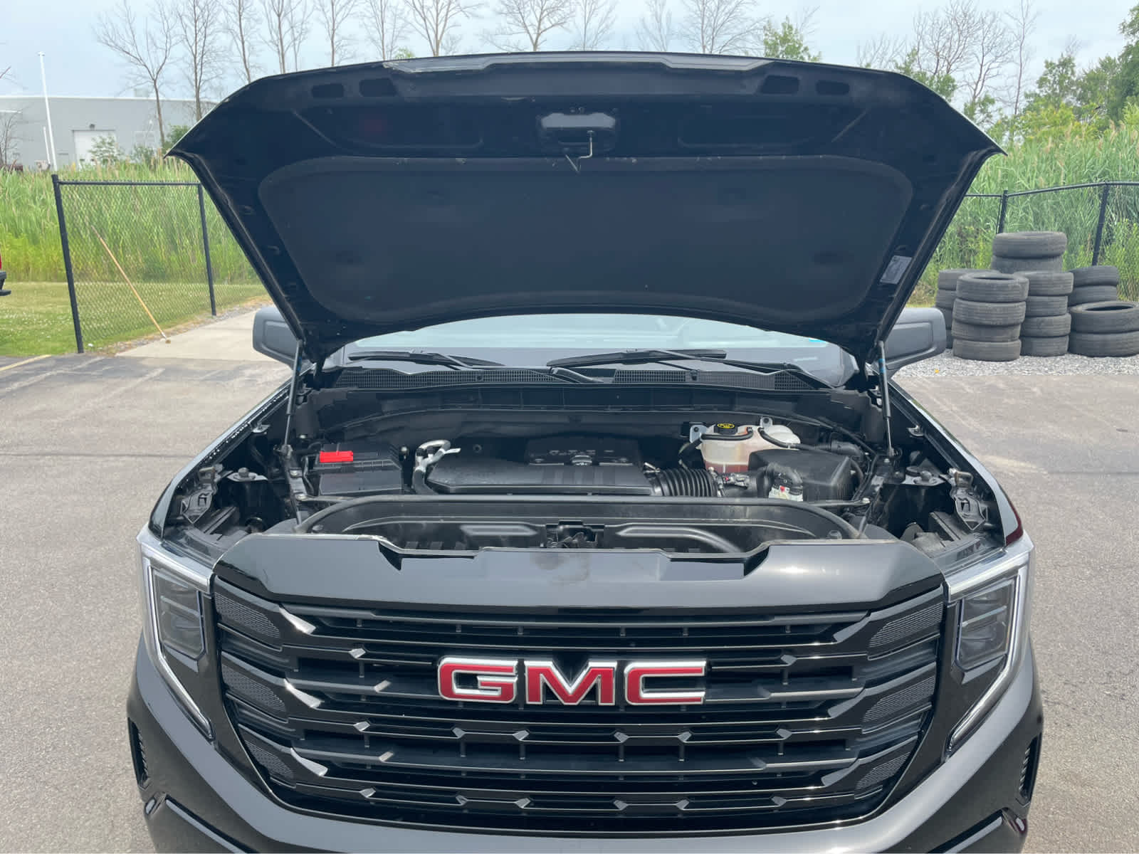 2023 Gmc Sierra 1500 Elevation photo 24