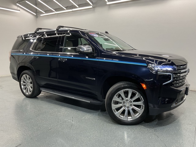 2021 Chevrolet Tahoe Premier photo 2
