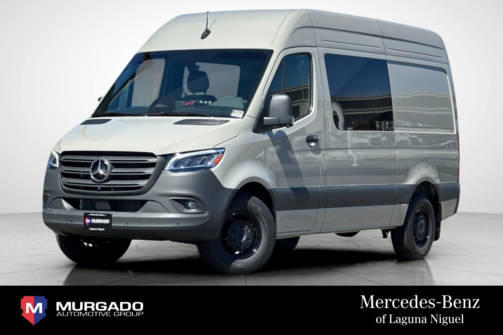 2025 Mercedes-Benz Sprinter Crew Van Base's photo