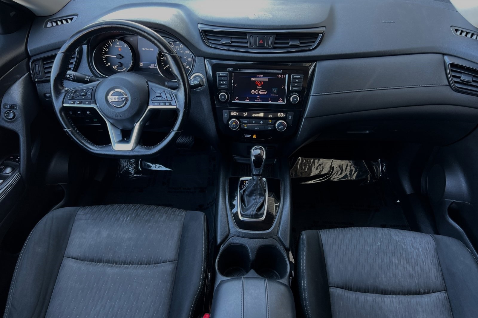 2020 Nissan Rogue SV photo 14