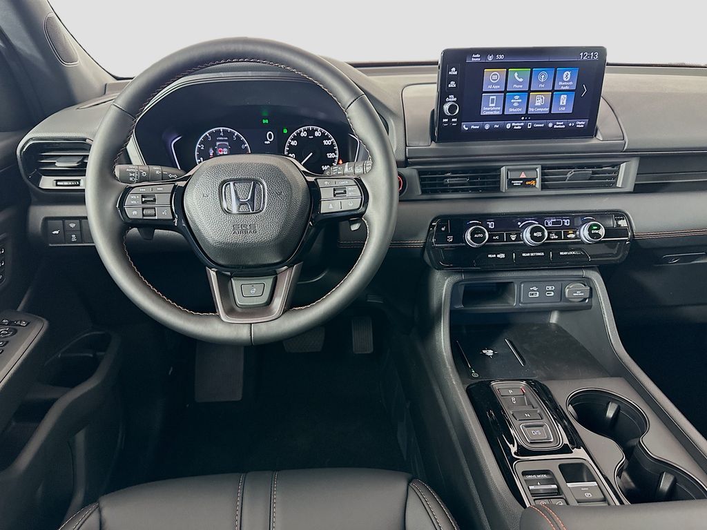 2025 Honda Pilot TrailSport photo 17