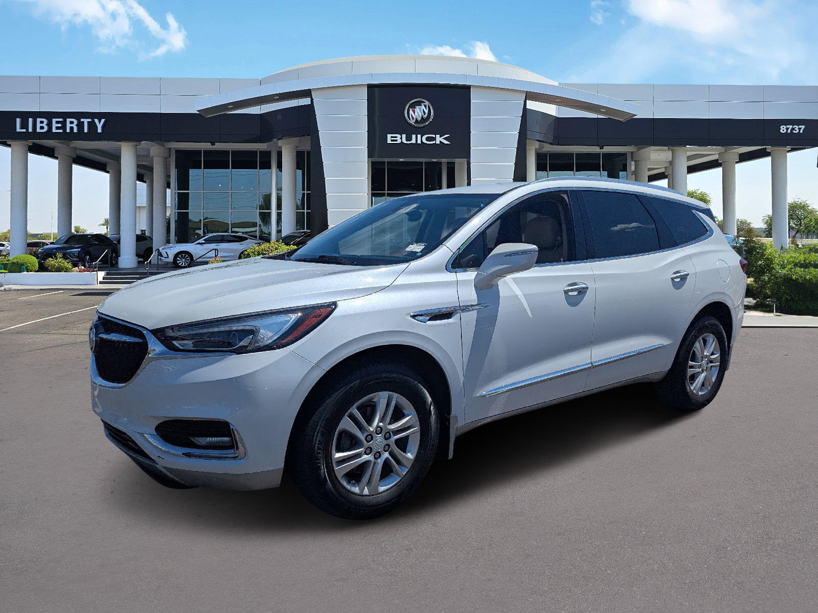 2019 Buick Enclave Essence photo 2