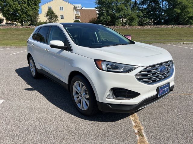 2022 Ford Edge Titanium photo 12