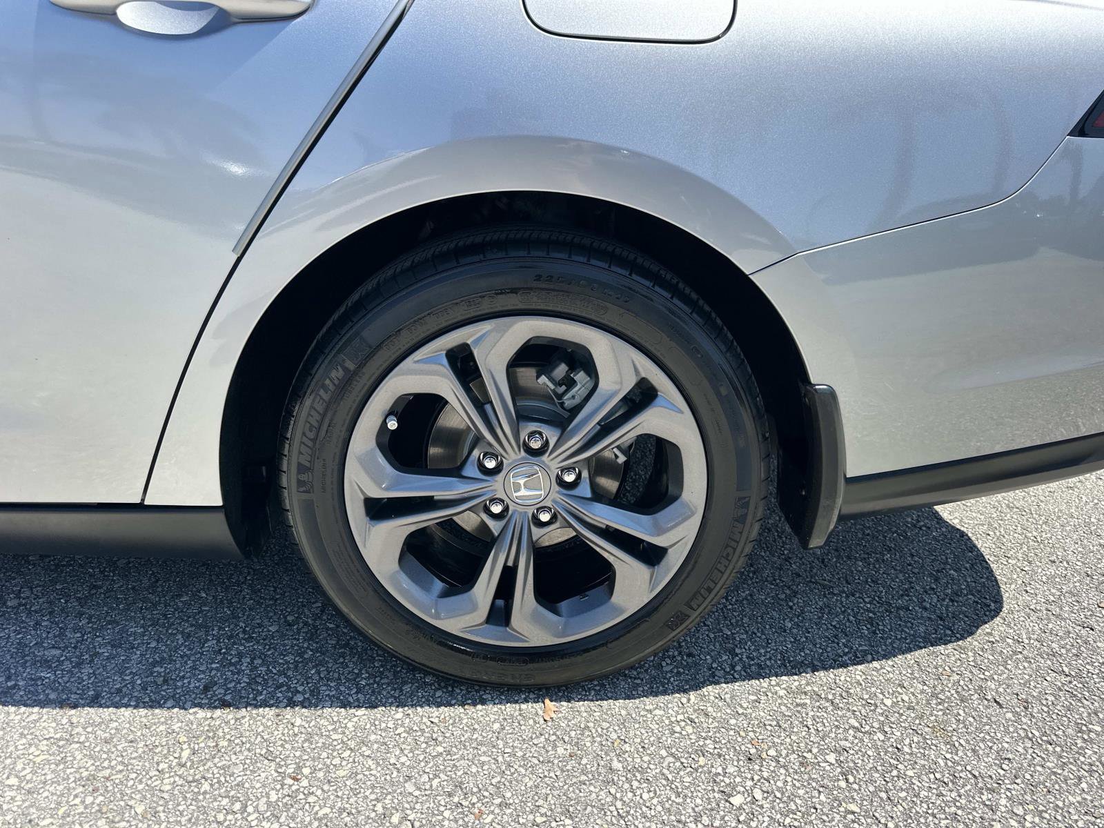 2023 Honda Accord EX photo 9