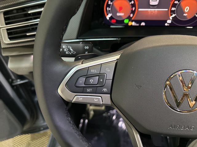 2025 Volkswagen Atlas Peak Edition SE photo 15