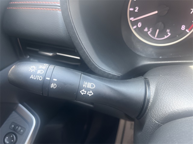 2021 Nissan Sentra SR photo 19