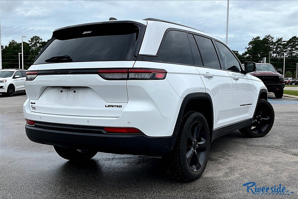 2024 Jeep Grand Cherokee Limited photo 4