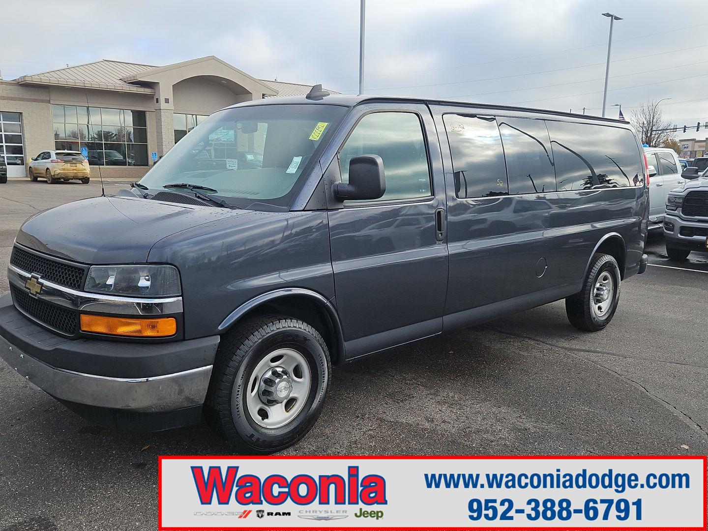 2017 Chevrolet Express Passenger LS