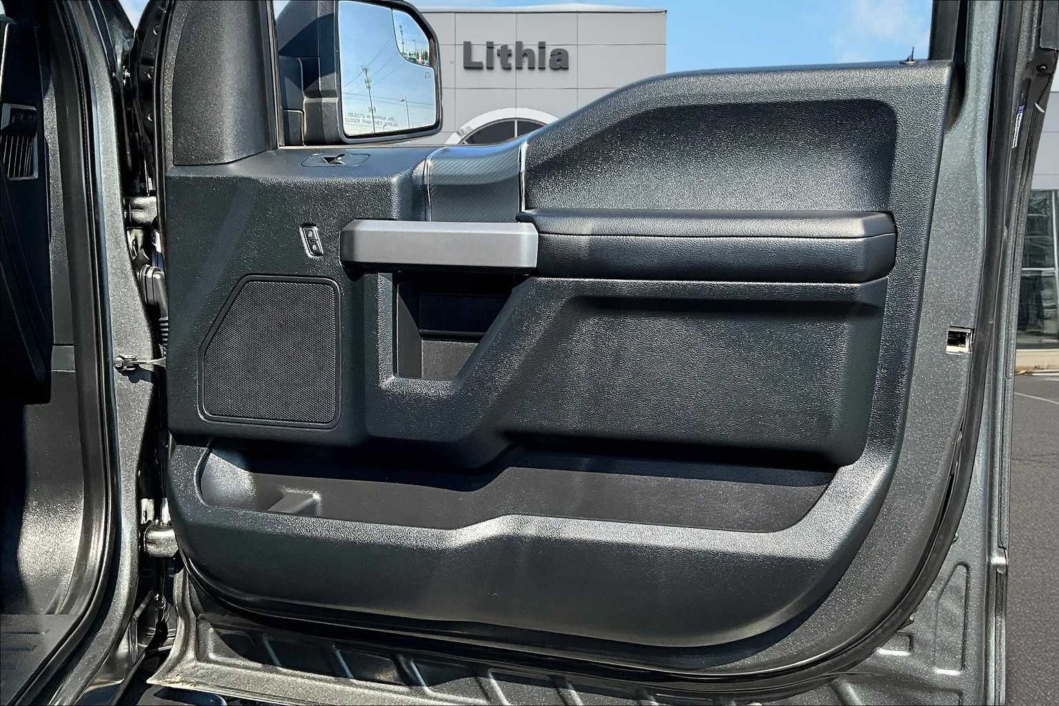 2020 Ford F-150 XLT photo 26