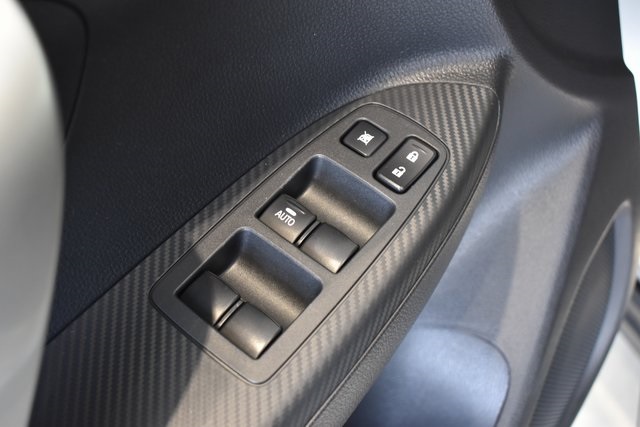 2024 Mitsubishi Eclipse Cross SE photo 12