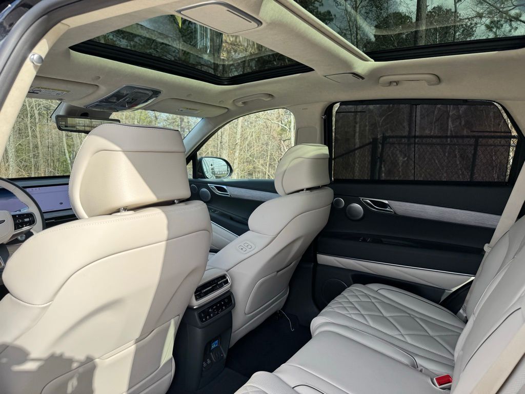 2025 Genesis GV80 3.5T Prestige photo 22