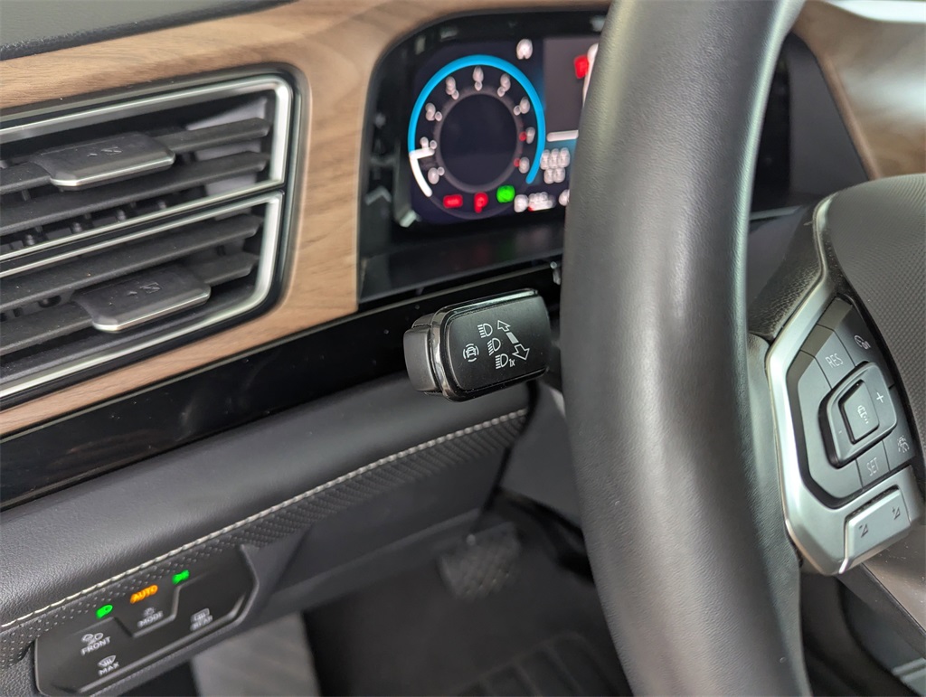2024 Volkswagen Atlas SE Technology photo 19