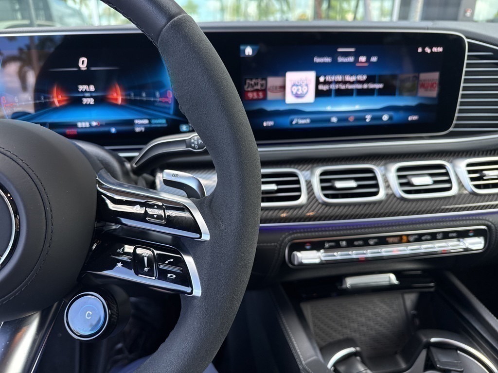 2025 Mercedes Benz GLE AMG 53 photo 2