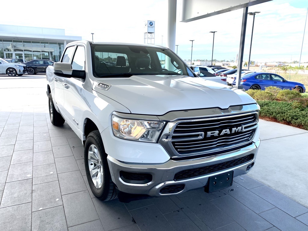 2024 Ram 1500 Laramie photo 3