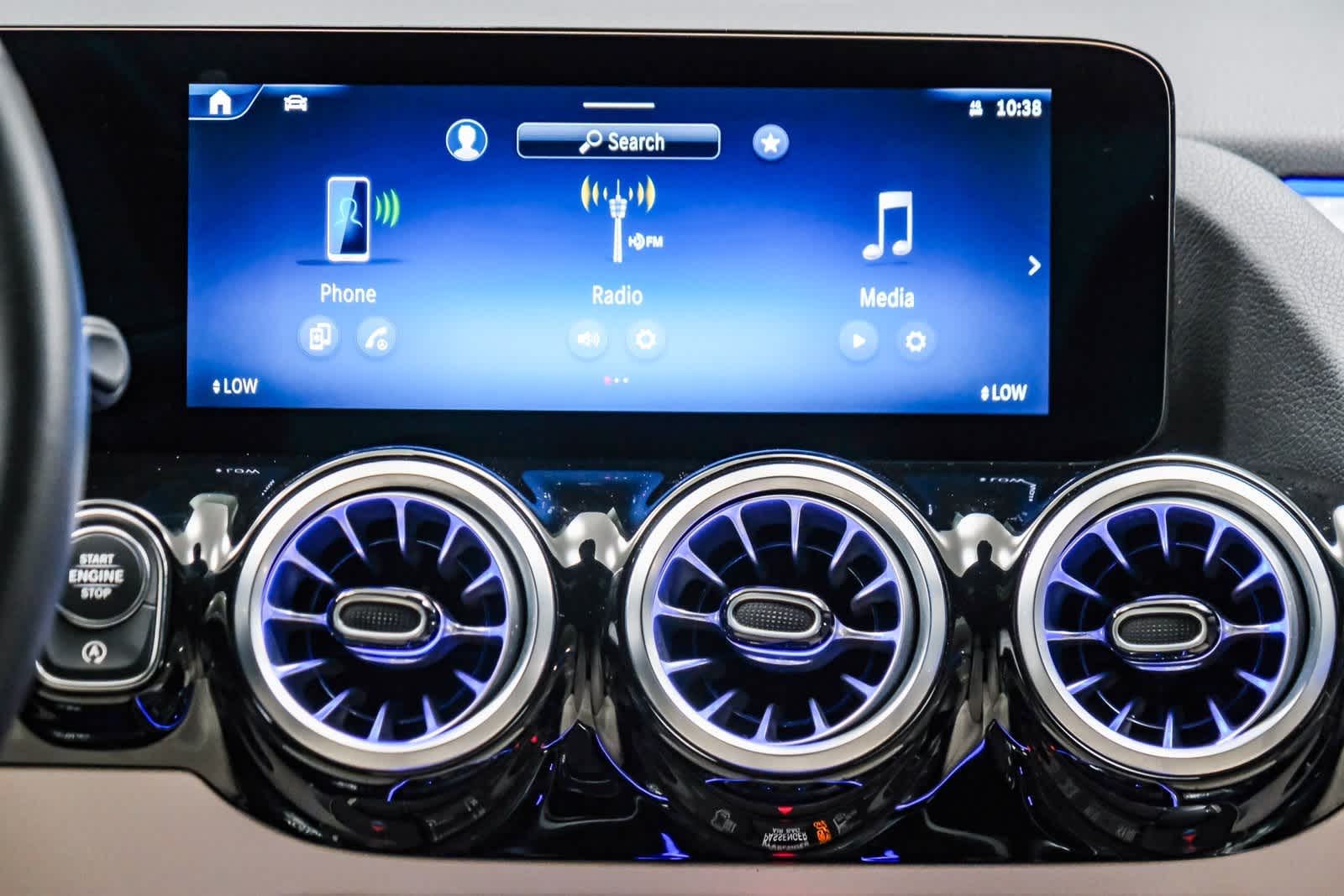 2025 Mercedes Benz GLA 250 photo 14
