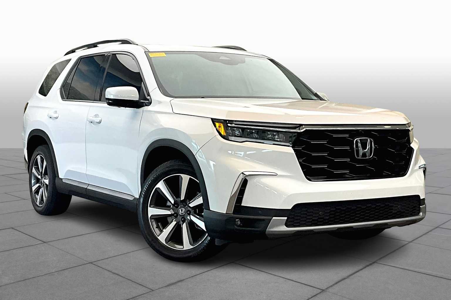 2024 Honda Pilot Elite photo 2