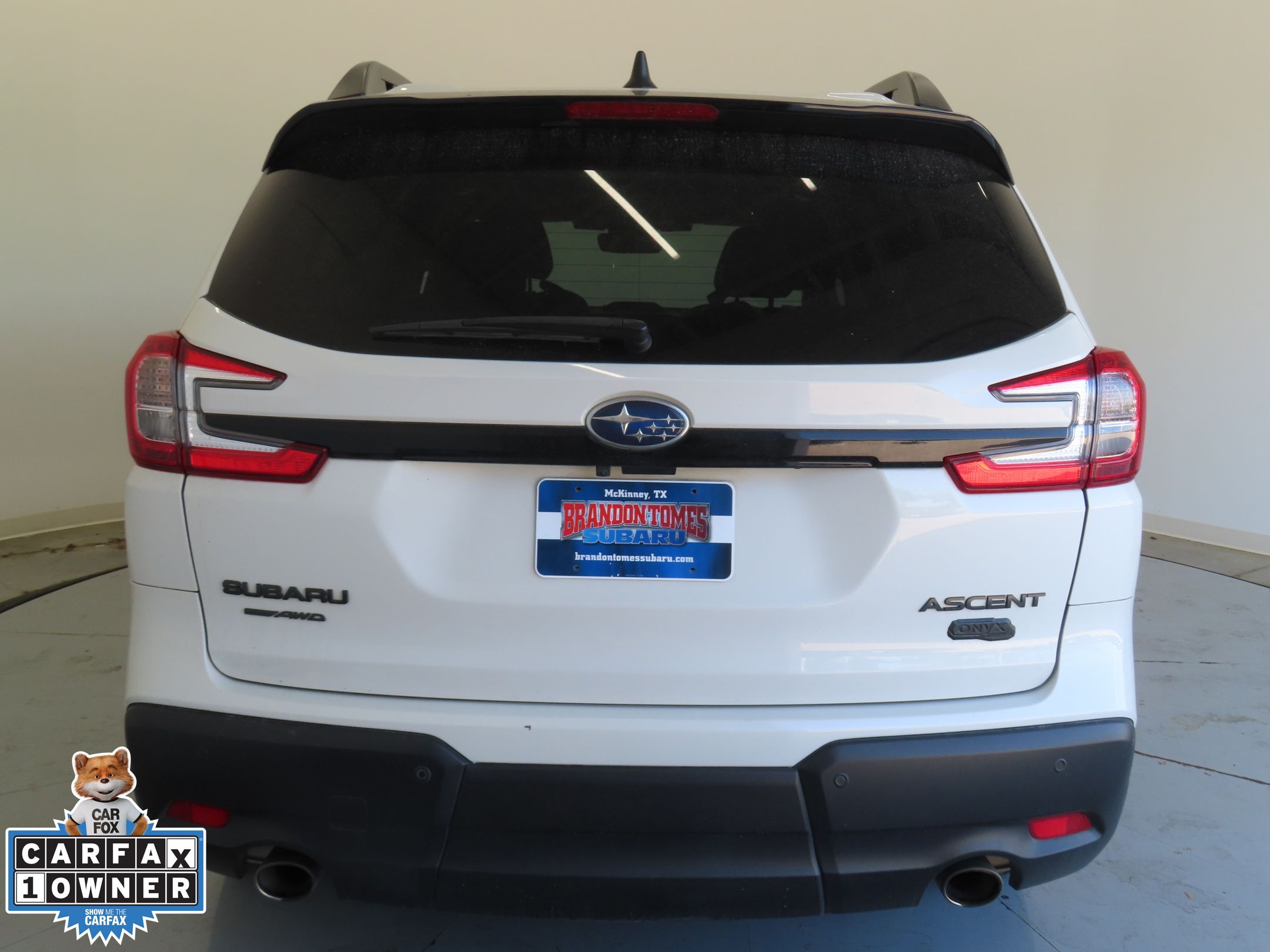 2023 Subaru Ascent Onyx Edition photo 3