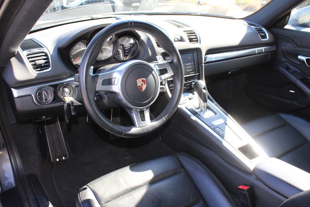 2014 Porsche Cayman S photo 4