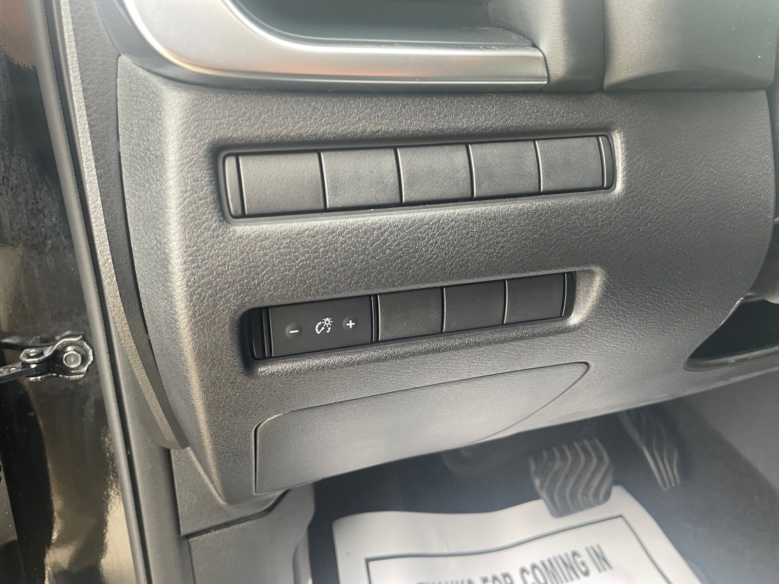 2021 Nissan Rogue S photo 18