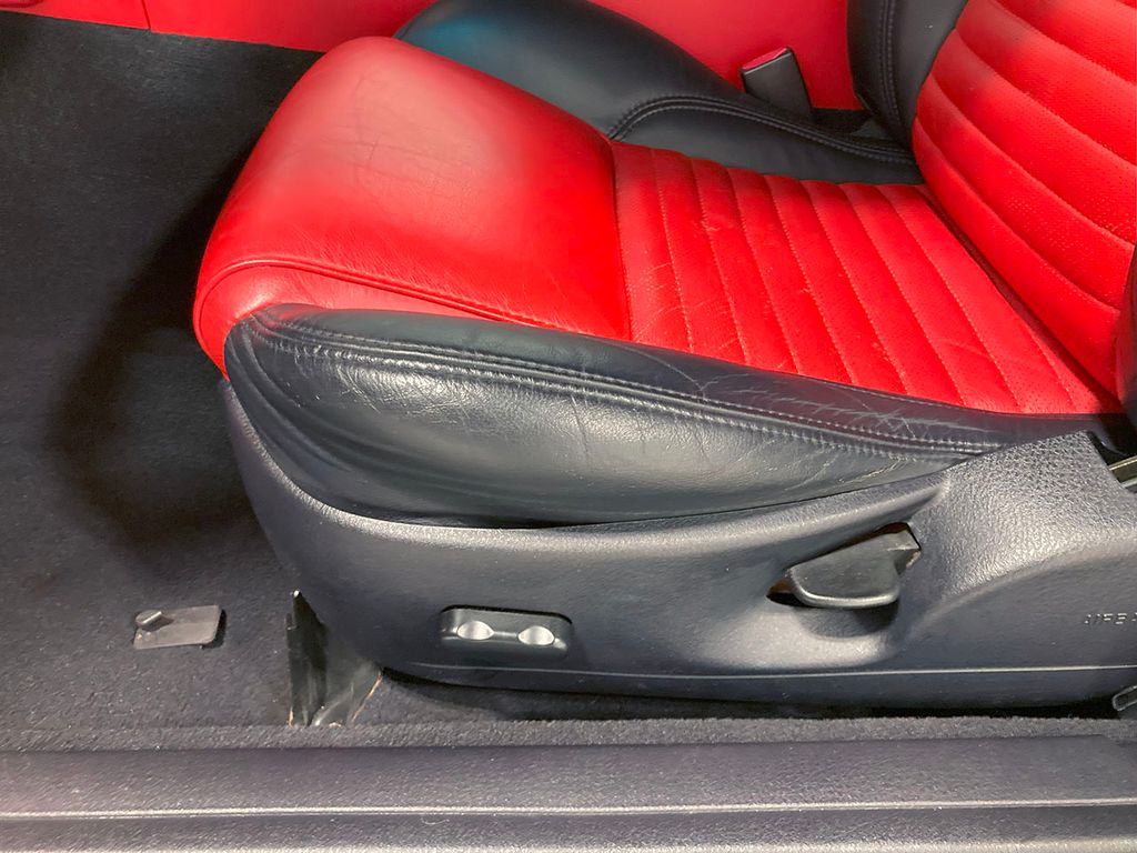 2003 Ford Thunderbird Base photo 49