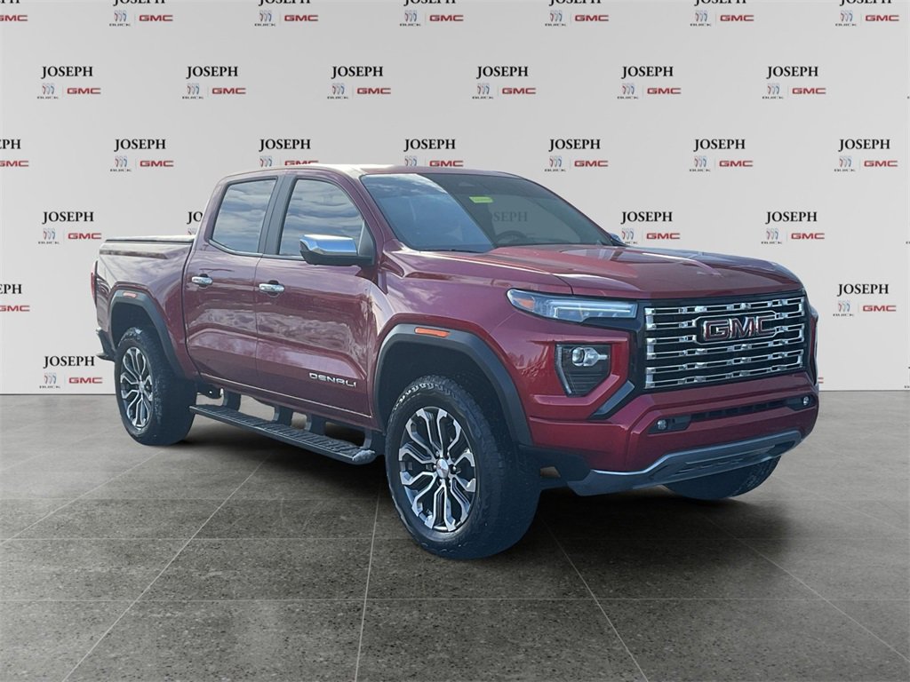 2023 GMC Canyon Denali's photo