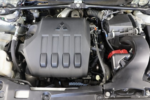 2020 Mitsubishi Eclipse Cross ES photo 20