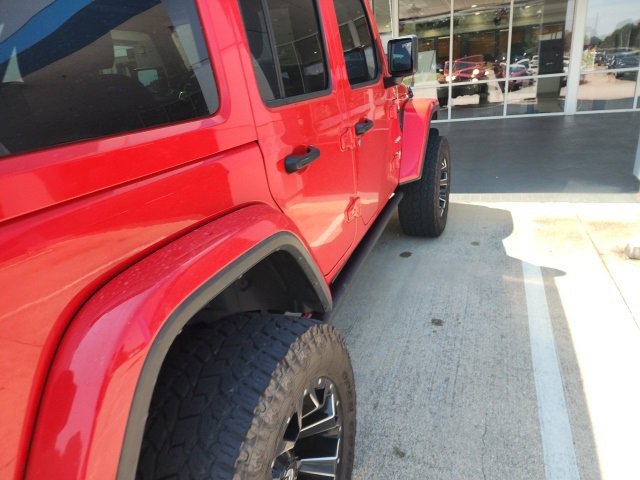 2021 Jeep Wrangler Unlimited Sahara photo 9