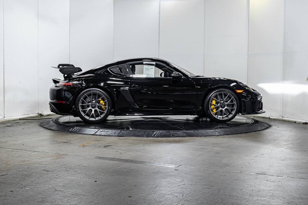 2025 Porsche Cayman GT4 RS photo 8
