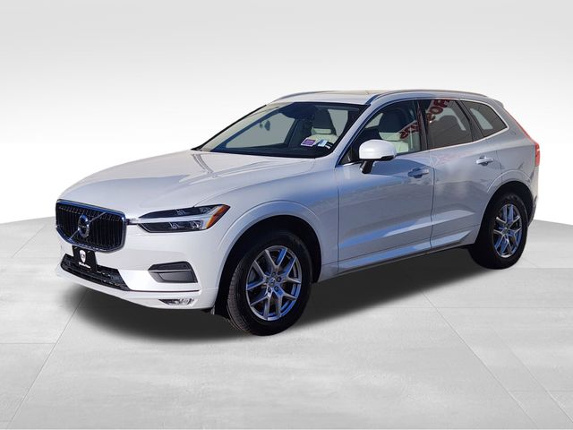 2021 Volvo XC60 T6 Momentum photo 2