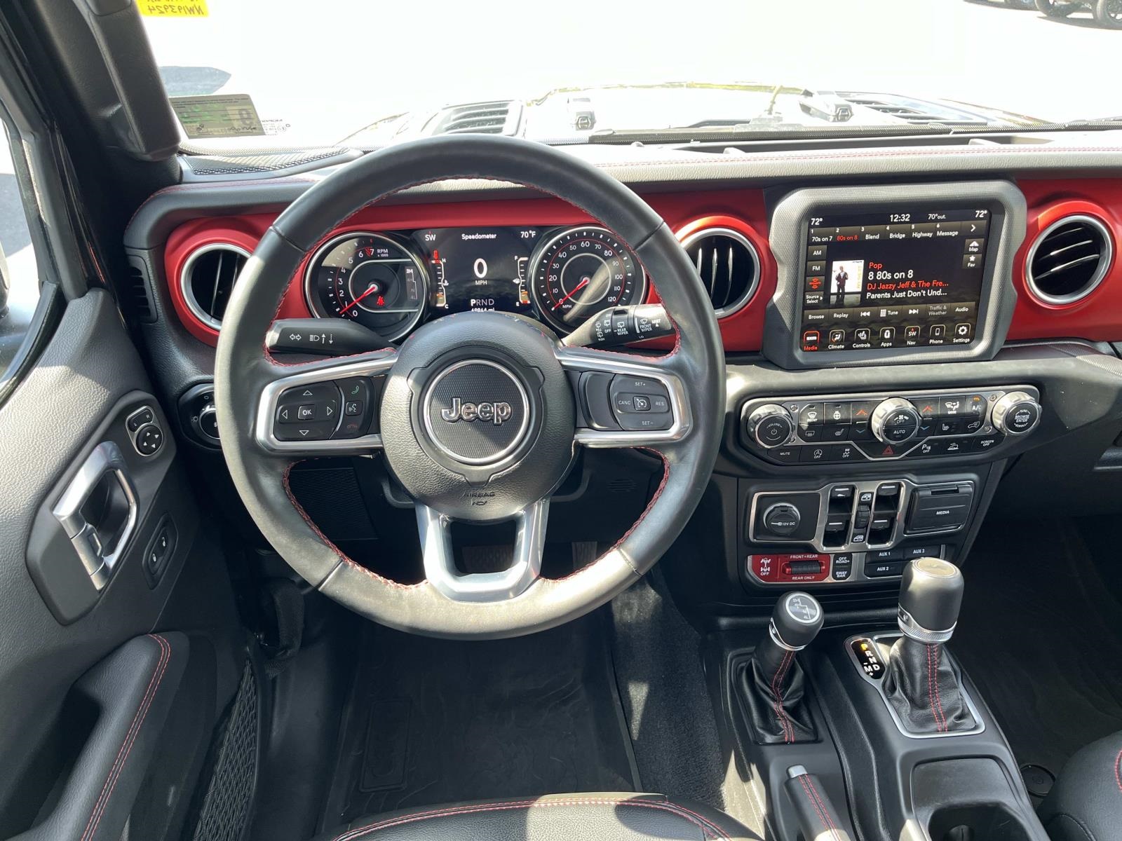 2022 Jeep Wrangler Unlimited Rubicon photo 12